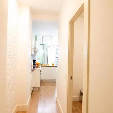 Castillo 17 A 아파트